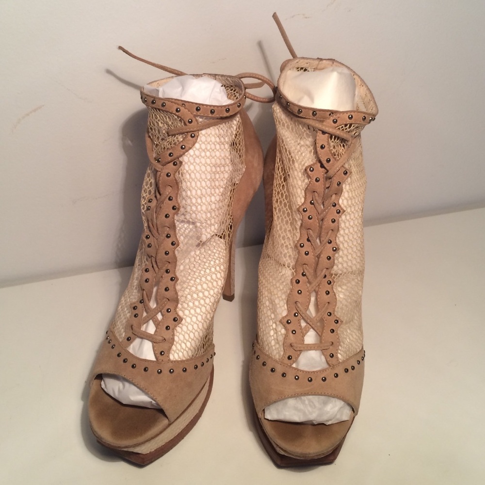 Jill Stuart